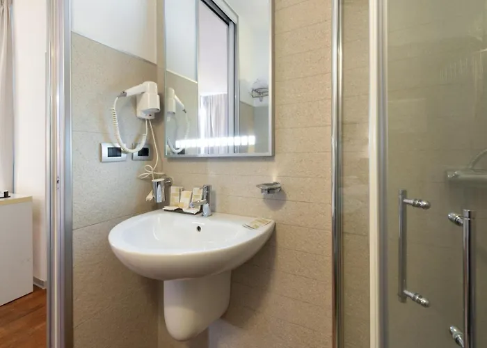 Couette-café White Con Parcheggio Privato