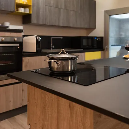 Panzió White Con Parcheggio Privato 4*