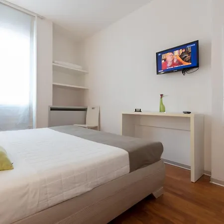 White Con Parcheggio Privato Porto Cesareo