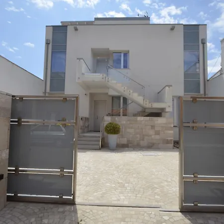 Panzió White Con Parcheggio Privato Porto Cesareo