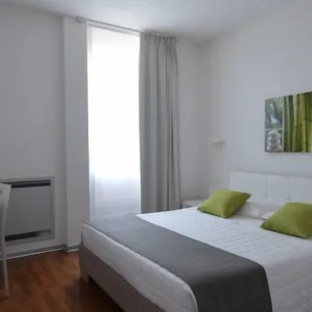 White Con Parcheggio Privato 4* Porto Cesareo