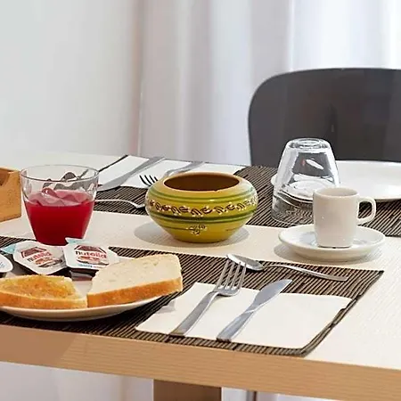 White Con Parcheggio Privato Bed & Breakfast Porto Cesareo