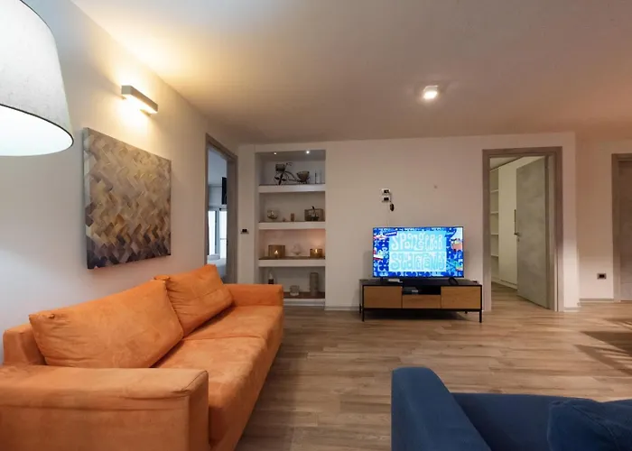 White Con Parcheggio Privato Bed & Breakfast